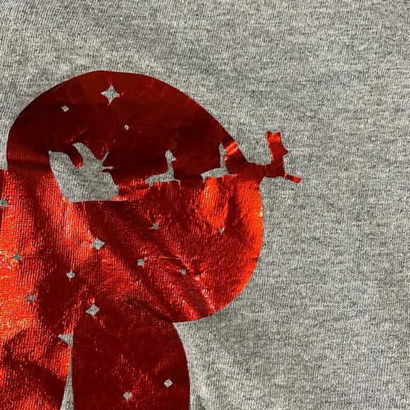 ✨ 3/$15 Handmade Disney Decal T-Shirt - Picture 5 of 5